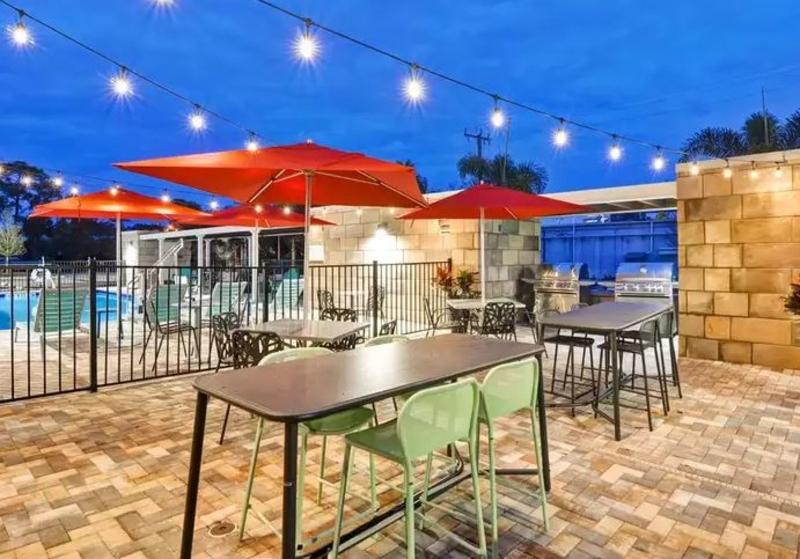 Home2 Suites By Hilton Daytona Beach Speedway Eksteriør bilde
